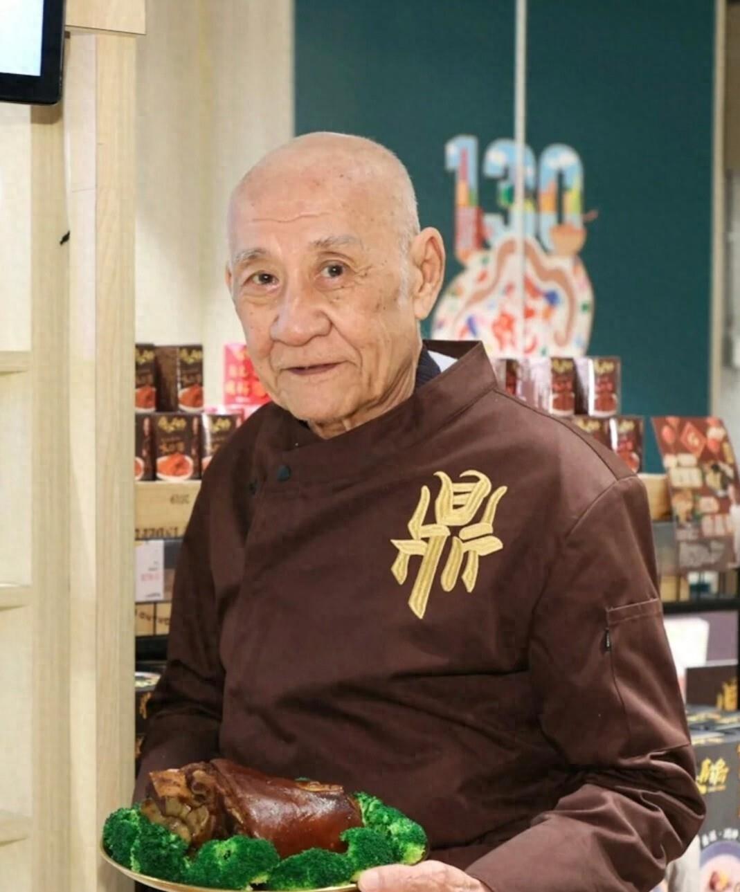 乐鱼平台-81岁鼎爷终现曙光!邓兆尊怒劝长子找工作,吴家乐避谈杨思琦平反